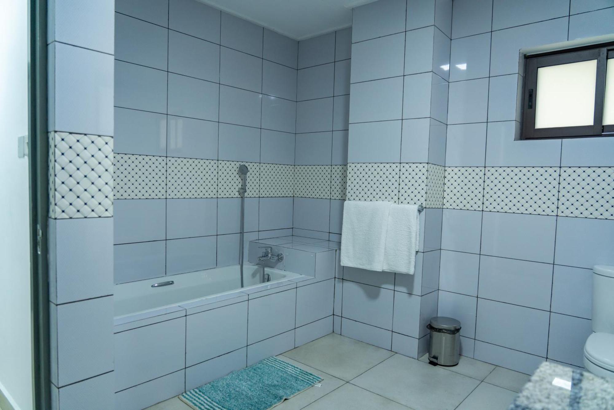 Hotel E&E Self Catering Beau Vallon  Exterior foto